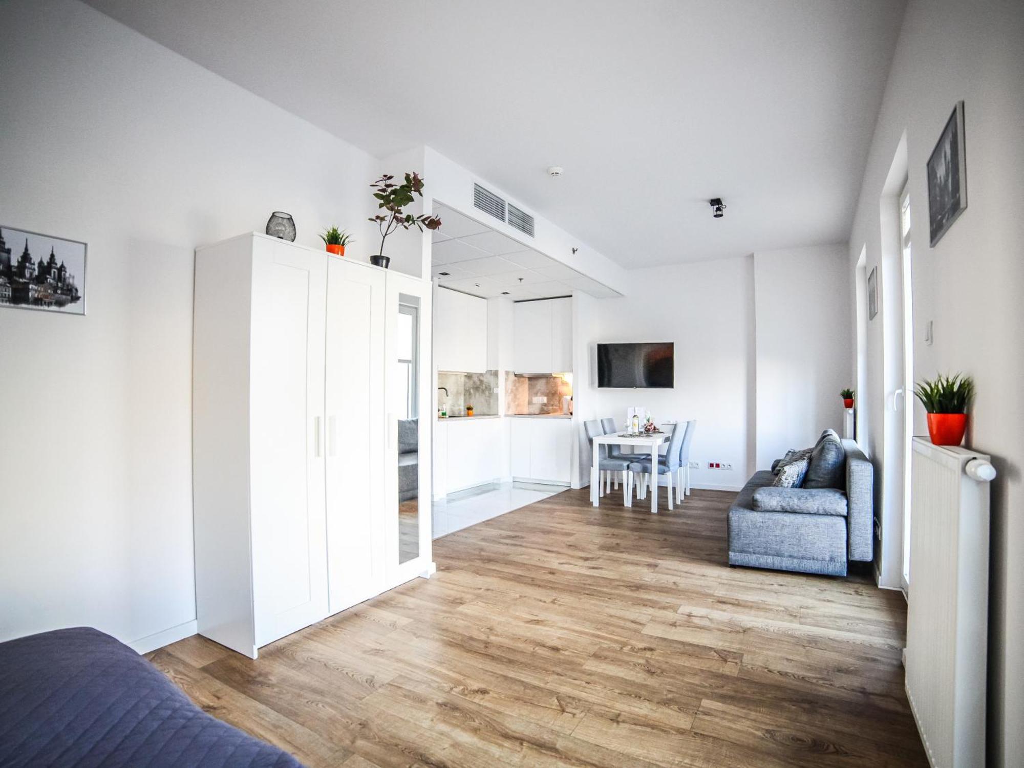 Big City Life Apartments - Bliska Wola Tower A Warszawa Zewnętrze zdjęcie