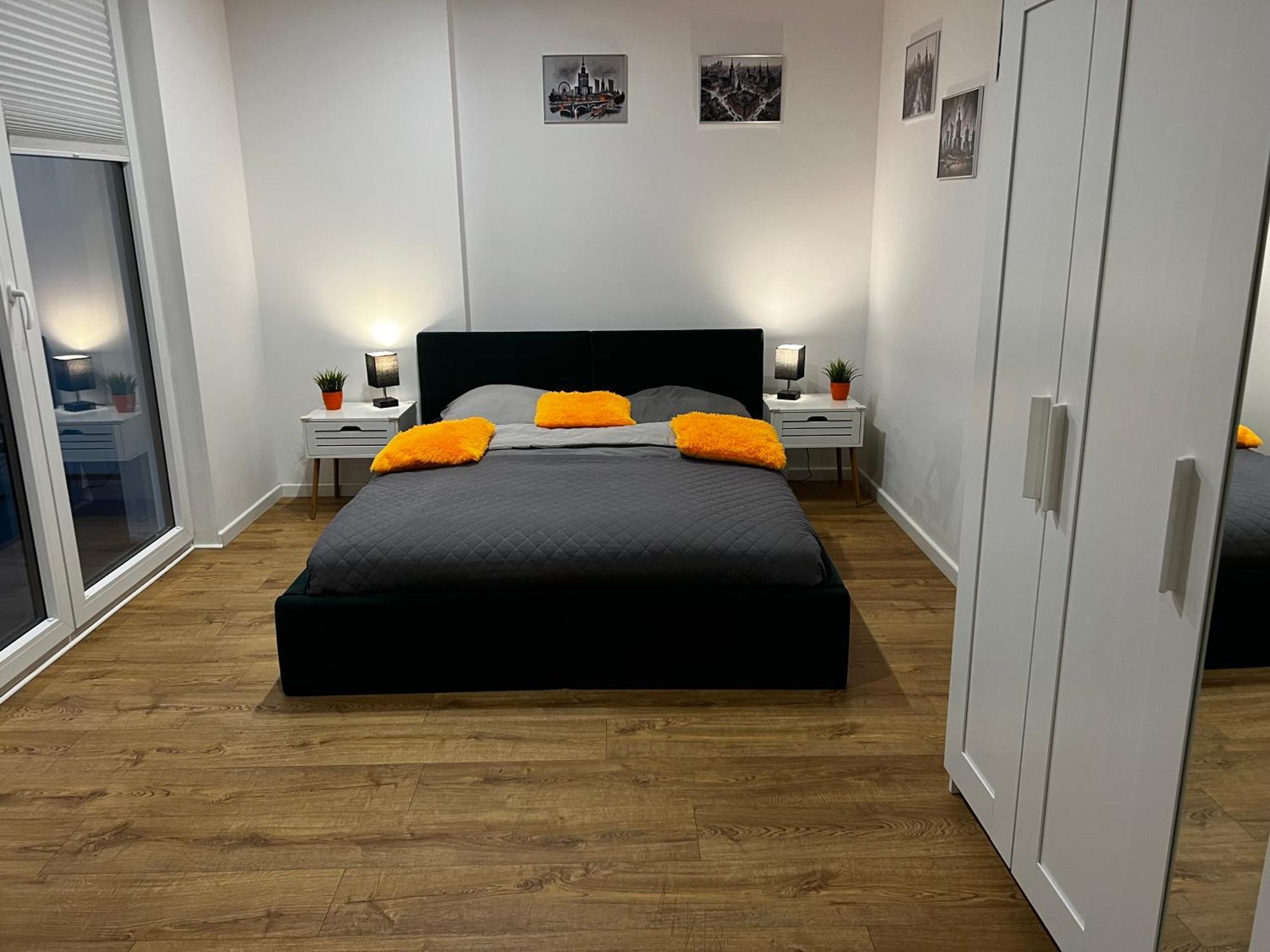 Big City Life Apartments - Bliska Wola Tower A Warszawa Zewnętrze zdjęcie